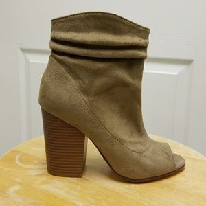 NEW!! Peeptoe ankle boot